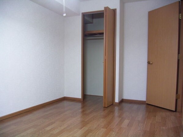 ローレルの物件内観写真